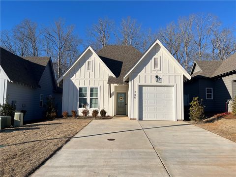 Photo of 780 VILLAGE Drive, Opelika, AL 36801 (MLS # 178779)