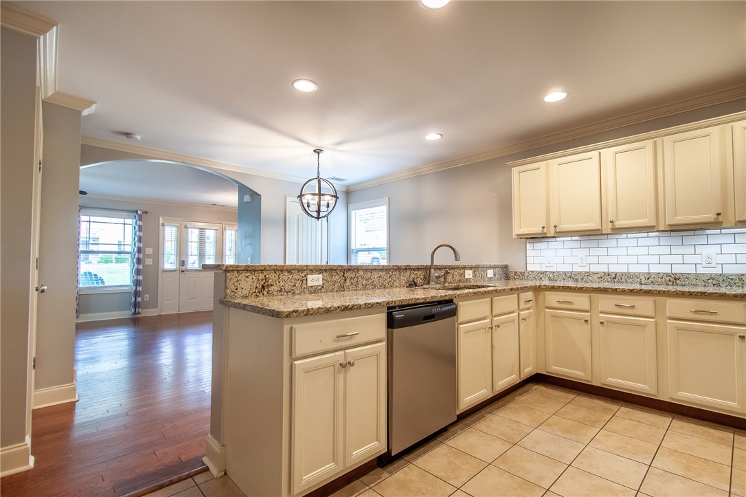 735 Hunter Court