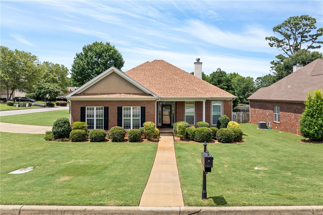 4006 CHESHAM Drive