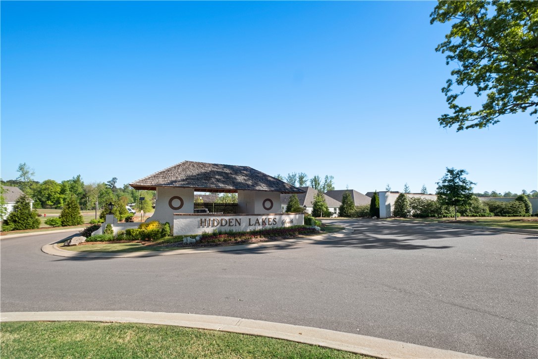 Opelika, Alabama 36801, United States, 4 Bedrooms Bedrooms, ,3 BathroomsBathrooms,Residential,Active,107429