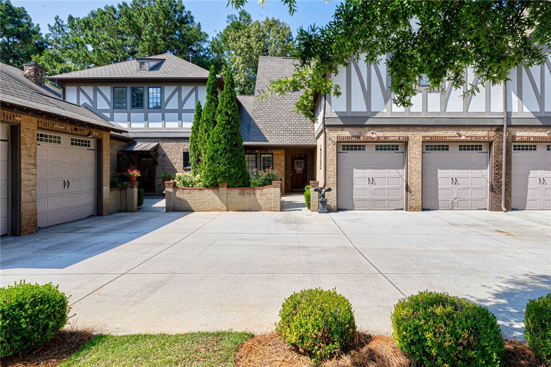 1794 COVINGTON Ridge 402