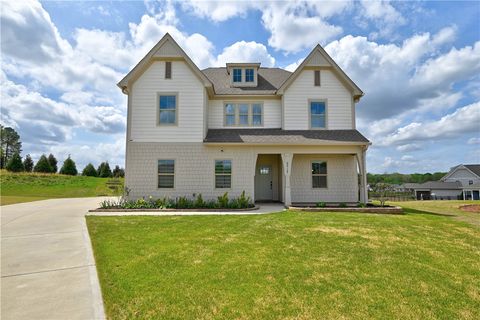 Photo of 2517 FOUNTAINVIEW Court, Auburn, AL 36832 (MLS # 179705)