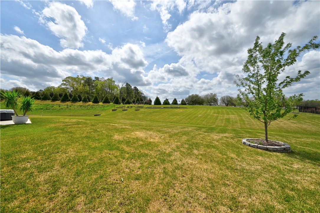 2517 FOUNTAINVIEW Court