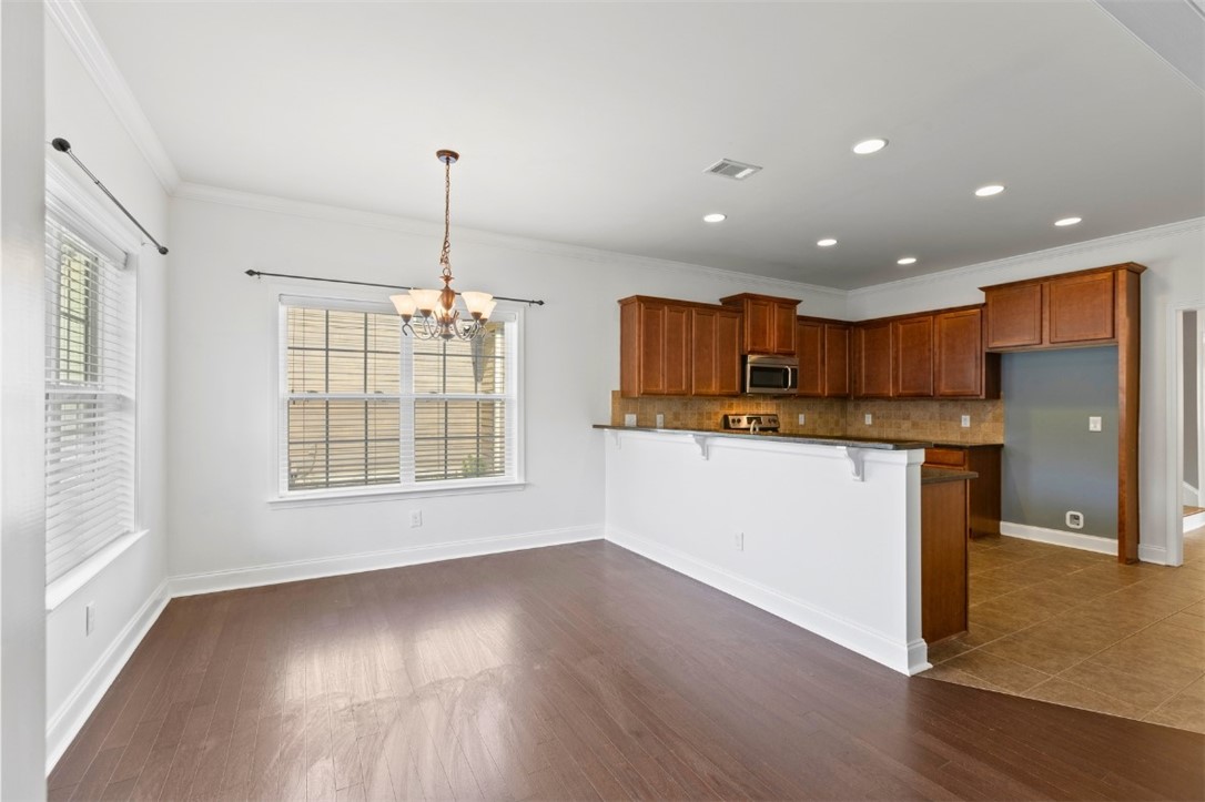 2514 CHURCHILL Circle