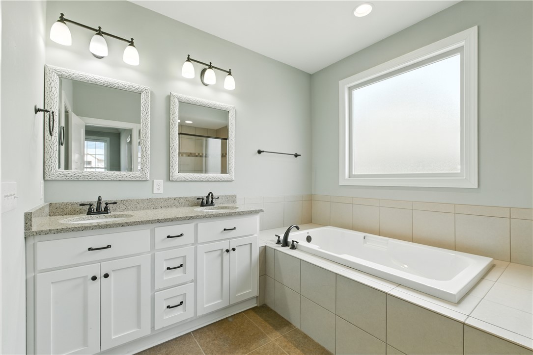 Opelika, Alabama 36801, United States, 3 Bedrooms Bedrooms, ,2 BathroomsBathrooms,Residential,Active,204965