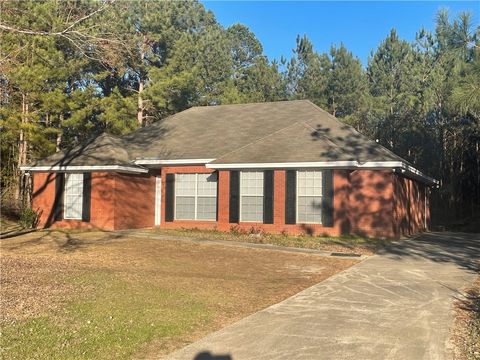 Photo of 301 LILLY Lane, Tuskegee, AL 36083 (MLS # 178732)