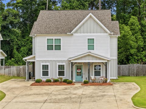 Photo of 736 NORTHERN VILLAGE Court, Auburn, AL 36830 (MLS # 180515)