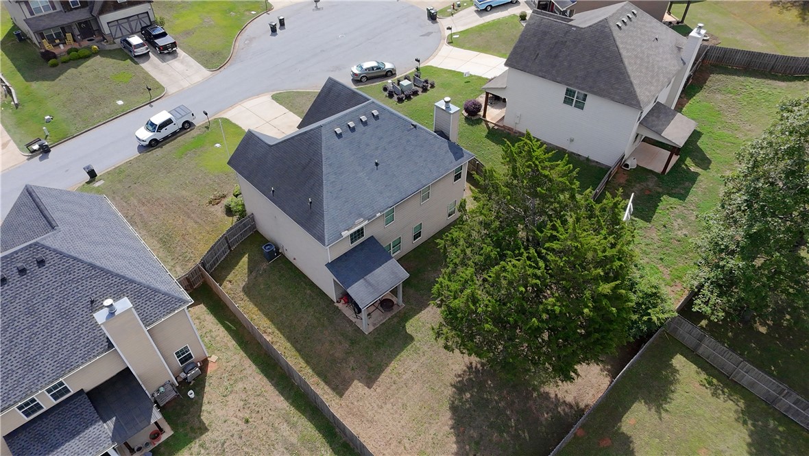 2906 ASHLEY Lane