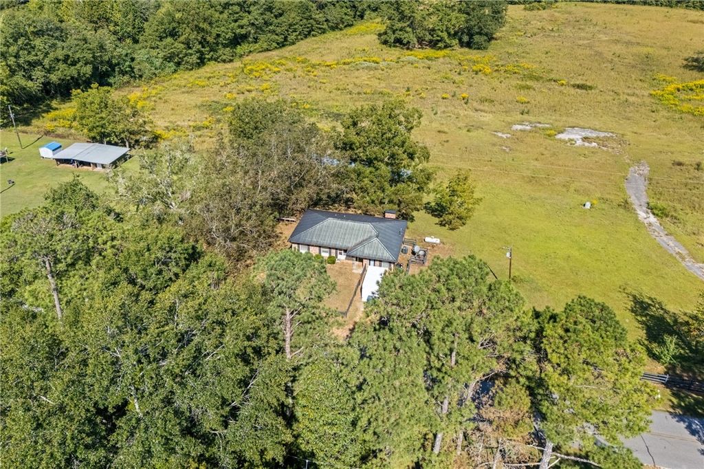 Photo of 5514 COUNTY ROAD 114, Lafayette, AL 36862 (MLS # 176966)