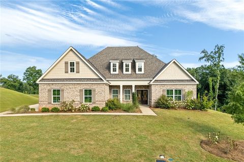 Photo of 1855 KEYSTONE Drive, Auburn, AL 36830 (MLS # 176444)