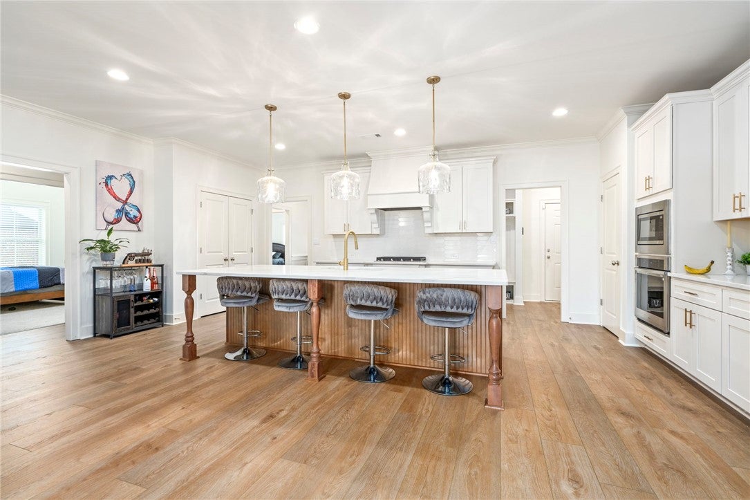 1549 HIDDEN LAKES Drive