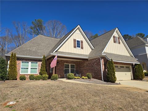Photo of 1757 LOIS Lane, Auburn, AL 26832 (MLS # 178899)