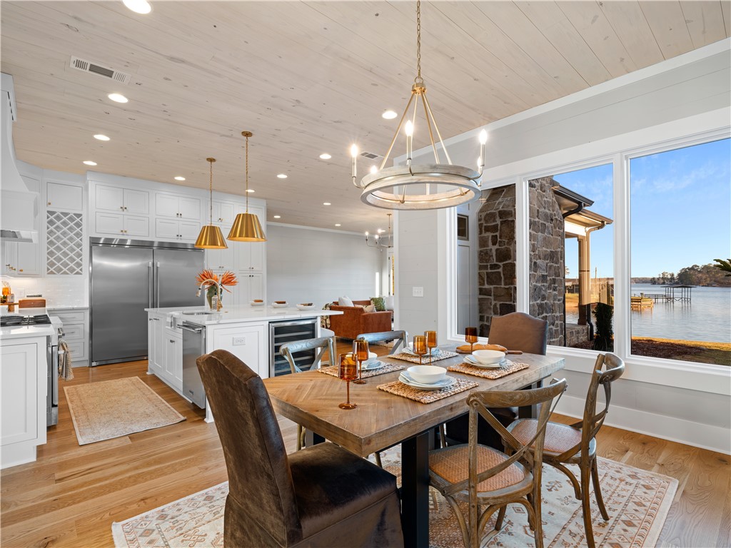 Dadeville, Alabama 36853, United States, 5 Bedrooms Bedrooms, ,5 BathroomsBathrooms,Residential,Active,7292