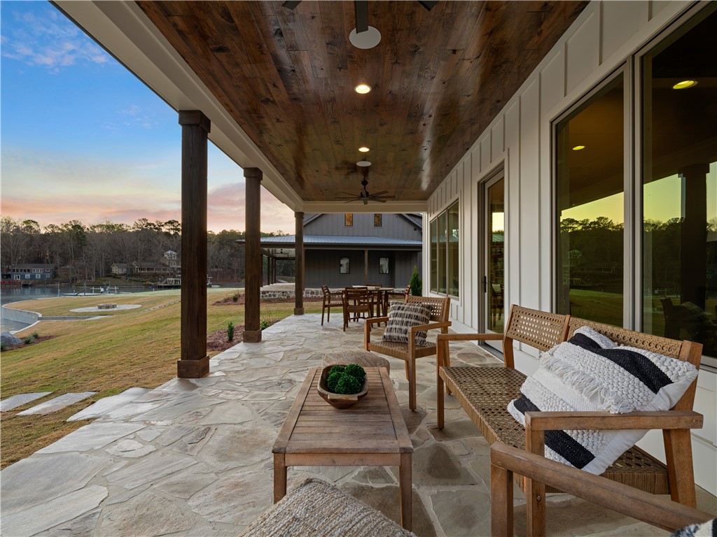 Dadeville, Alabama 36853, United States, 5 Bedrooms Bedrooms, ,5 BathroomsBathrooms,Residential,Active,7292