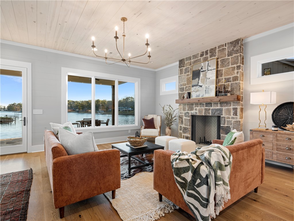 Dadeville, Alabama 36853, United States, 5 Bedrooms Bedrooms, ,5 BathroomsBathrooms,Residential,Active,7292