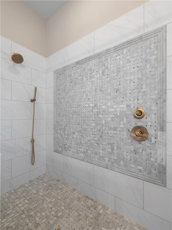 Dadeville, Alabama 36853, United States, 5 Bedrooms Bedrooms, ,5 BathroomsBathrooms,Residential,Active,7292