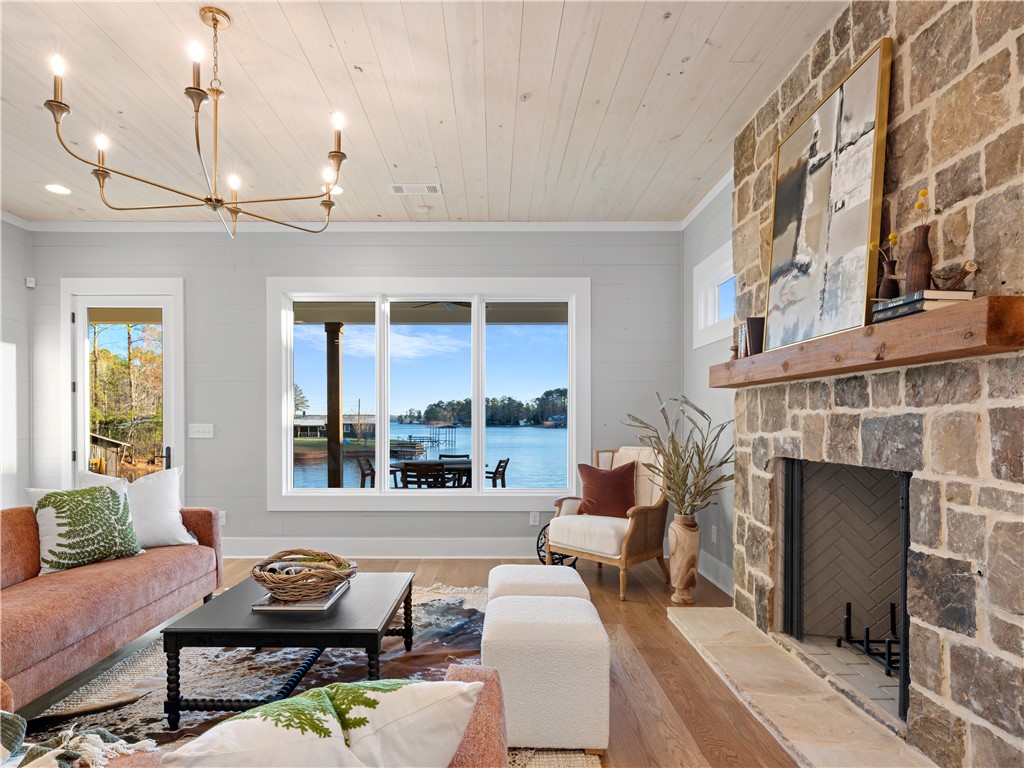 Dadeville, Alabama 36853, United States, 5 Bedrooms Bedrooms, ,5 BathroomsBathrooms,Residential,Active,7292