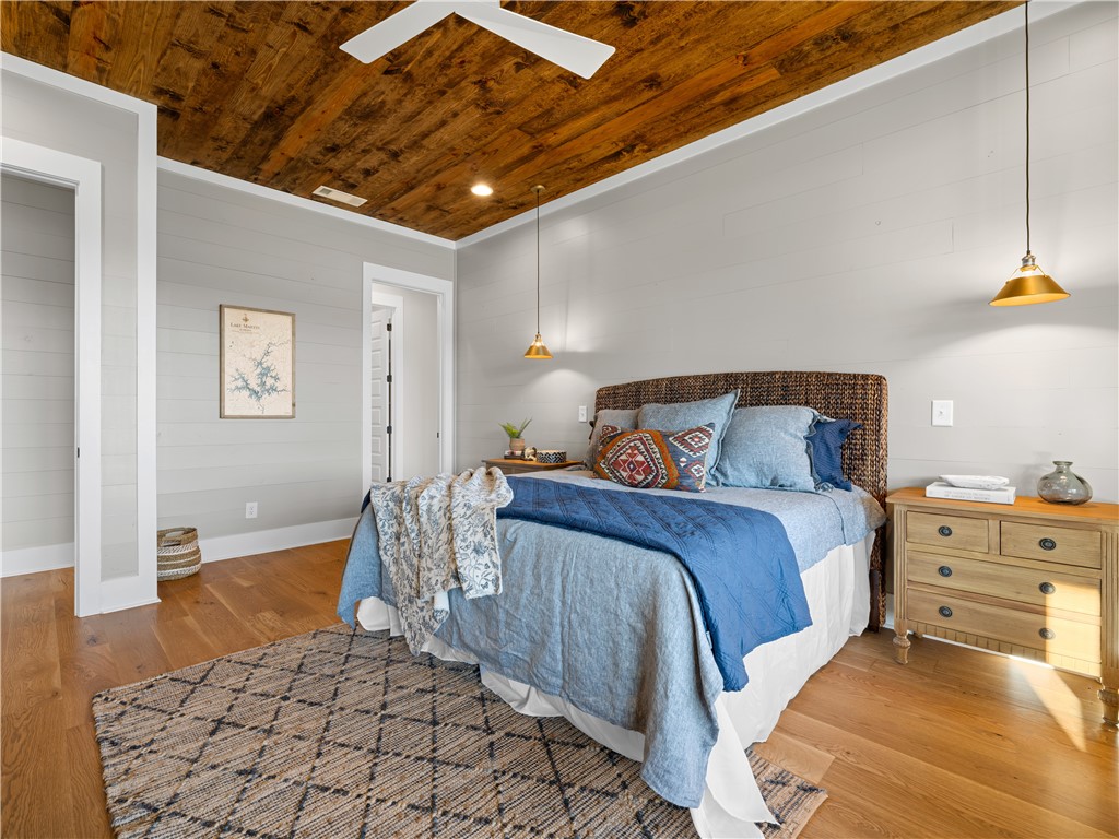 Dadeville, Alabama 36853, United States, 5 Bedrooms Bedrooms, ,5 BathroomsBathrooms,Residential,Active,7292