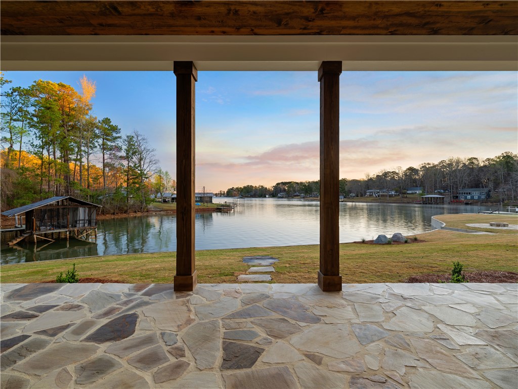 Dadeville, Alabama 36853, United States, 5 Bedrooms Bedrooms, ,5 BathroomsBathrooms,Residential,Active,7292