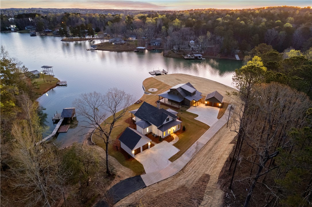 Dadeville, Alabama 36853, United States, 5 Bedrooms Bedrooms, ,5 BathroomsBathrooms,Residential,Active,7292