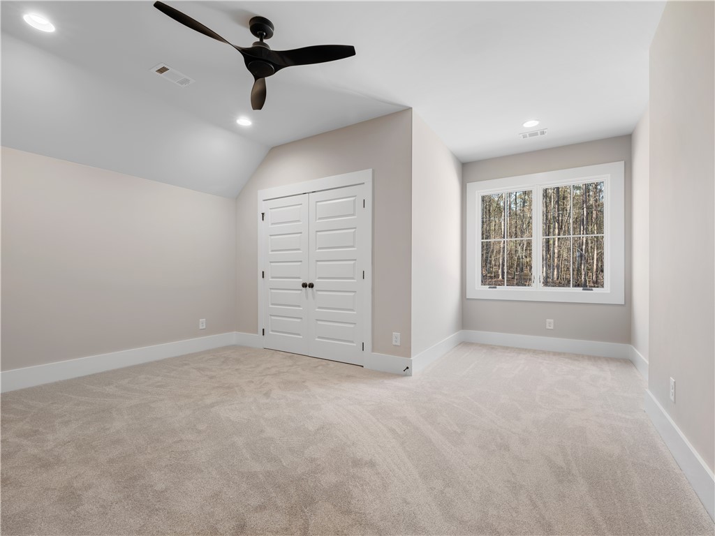 Dadeville, Alabama 36853, United States, 5 Bedrooms Bedrooms, ,5 BathroomsBathrooms,Residential,Active,7292