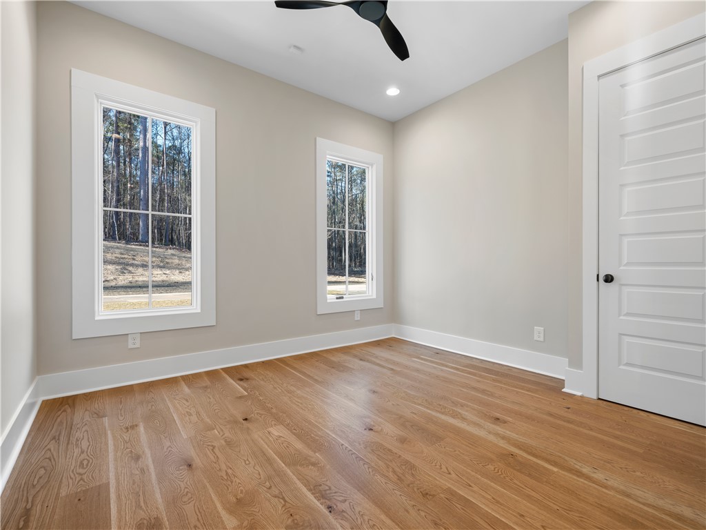 Dadeville, Alabama 36853, United States, 5 Bedrooms Bedrooms, ,5 BathroomsBathrooms,Residential,Active,7292