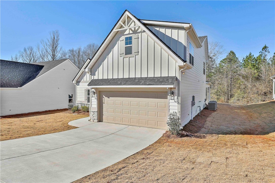 856 ASHETON Drive 43