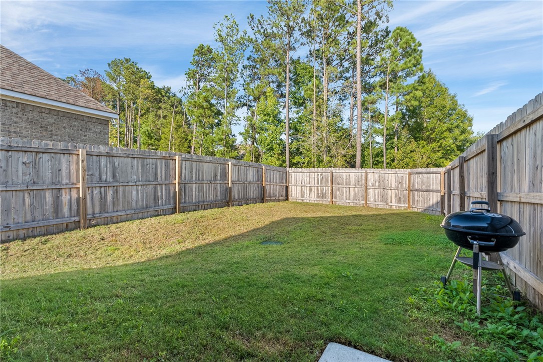 Auburn, Alabama 36830, United States, 3 Bedrooms Bedrooms, ,2 BathroomsBathrooms,Residential,Pending,39713