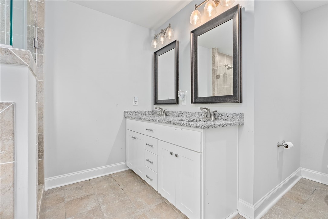 Auburn, Alabama 36830, United States, 3 Bedrooms Bedrooms, ,2 BathroomsBathrooms,Residential,Pending,39713