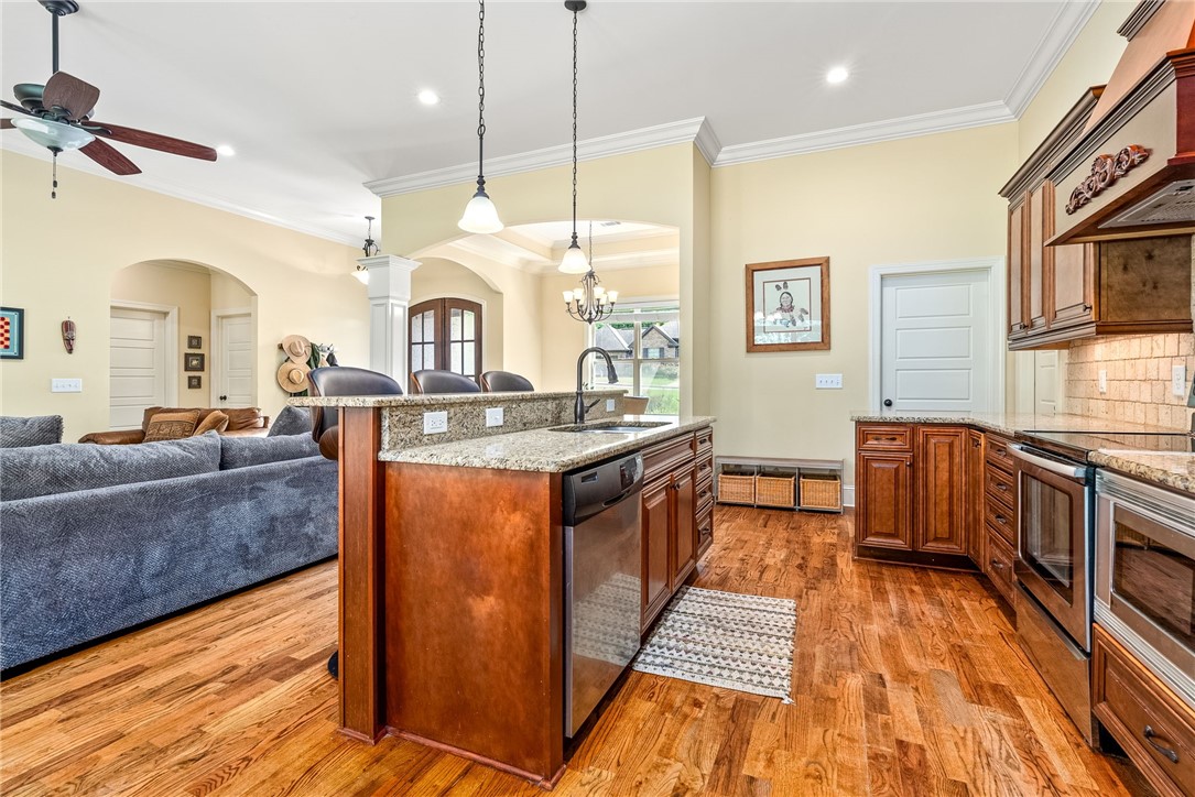 Auburn, Alabama 36830, United States, 4 Bedrooms Bedrooms, ,2 BathroomsBathrooms,Residential,Active,146628