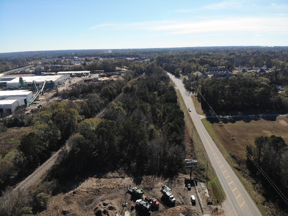 2209 LAFAYETTE Parkway