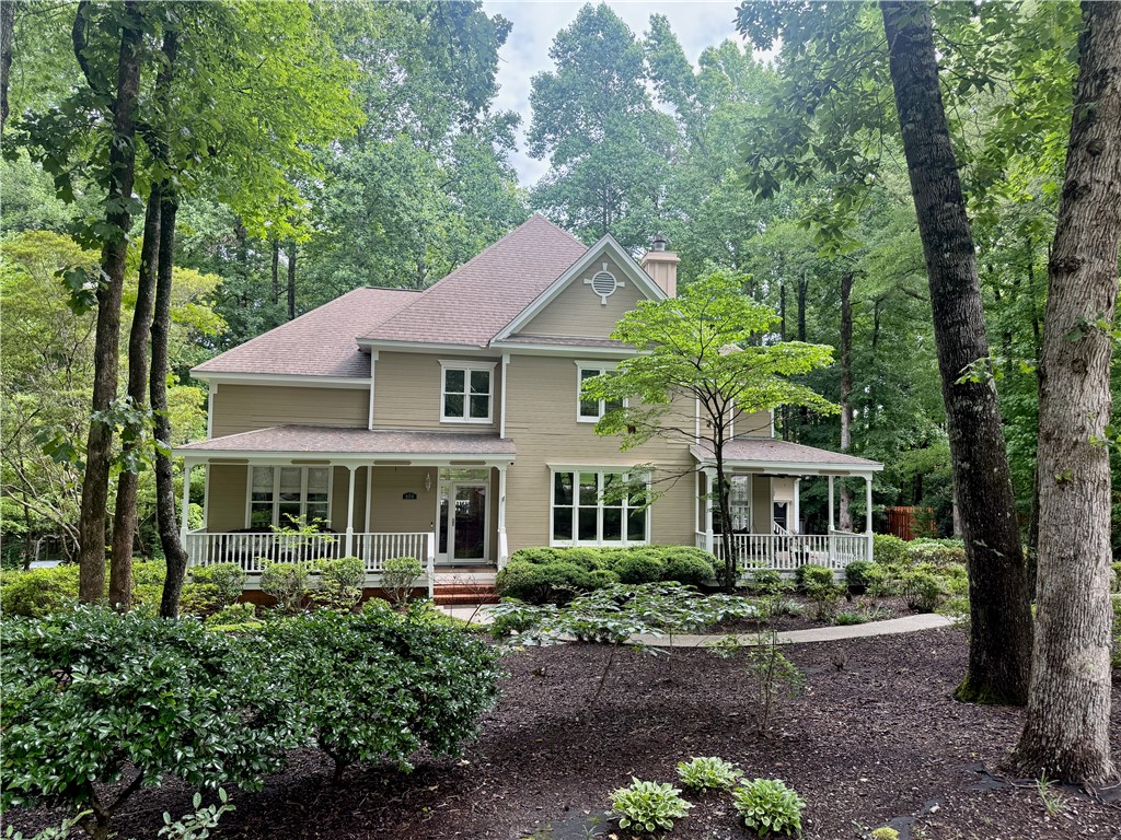 604 CAMELOT Way