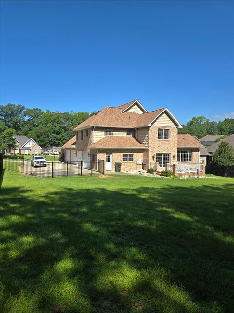 122 COACHMANS Drive Auburn AL 36832