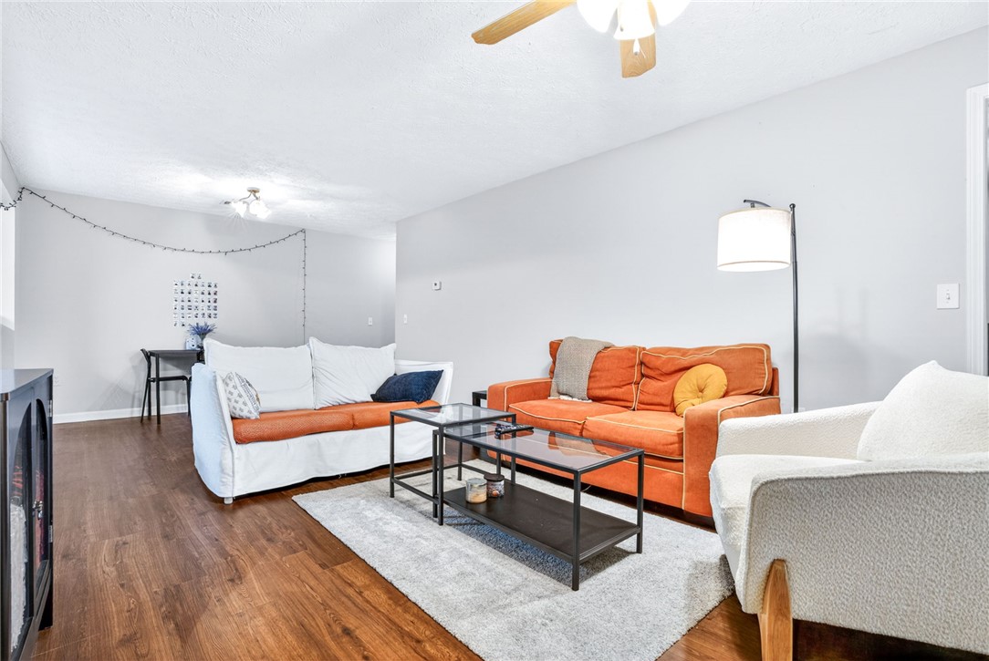 730 MAGNOLIA Avenue 8103