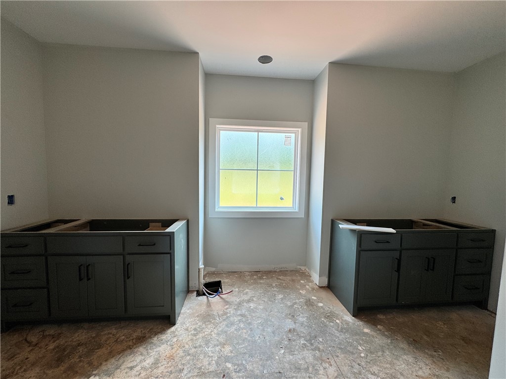 1652 LEE ROAD 183