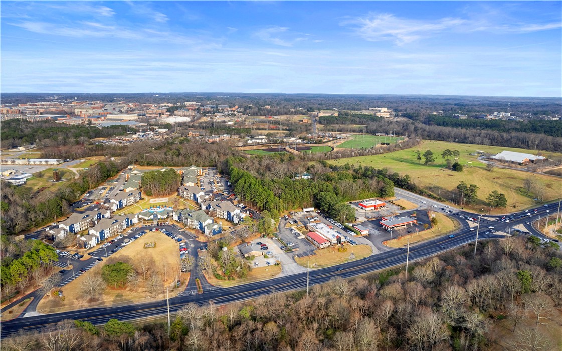 Auburn, Alabama 36830, United States, 4 Bedrooms Bedrooms, ,2 BathroomsBathrooms,Residential,Active,159914