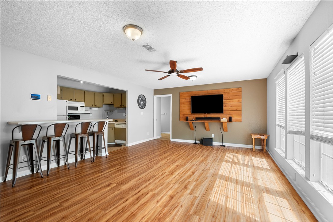 Auburn, Alabama 36830, United States, 4 Bedrooms Bedrooms, ,2 BathroomsBathrooms,Residential,Active,159914