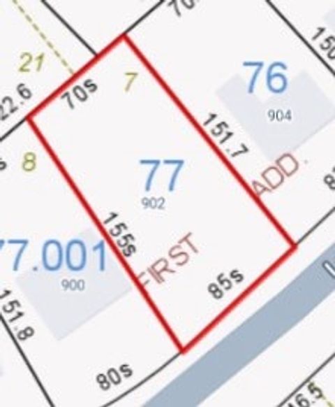 902 LAKESHORE Avenue Opelika AL 36801