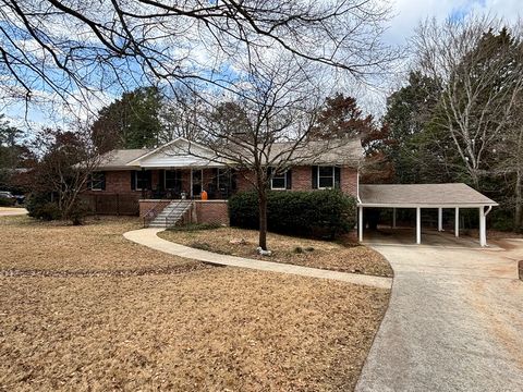 Photo of 426 SEHOY Circle, Auburn, AL 36830 (MLS # 179997)