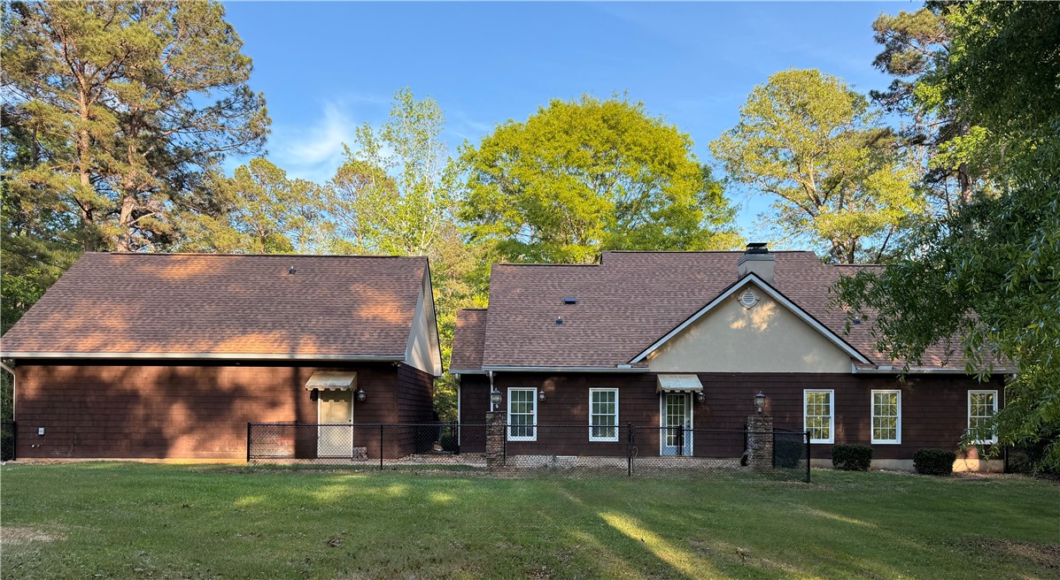 8943 LEE ROAD 379