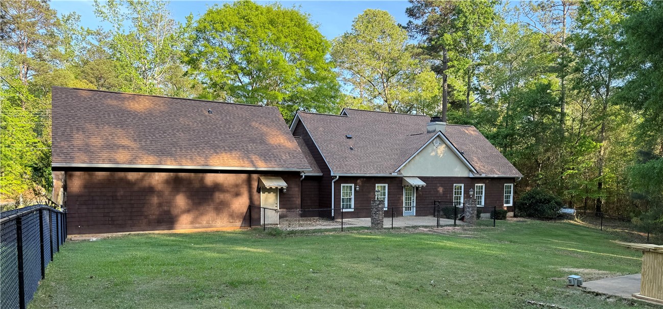 8943 LEE ROAD 379