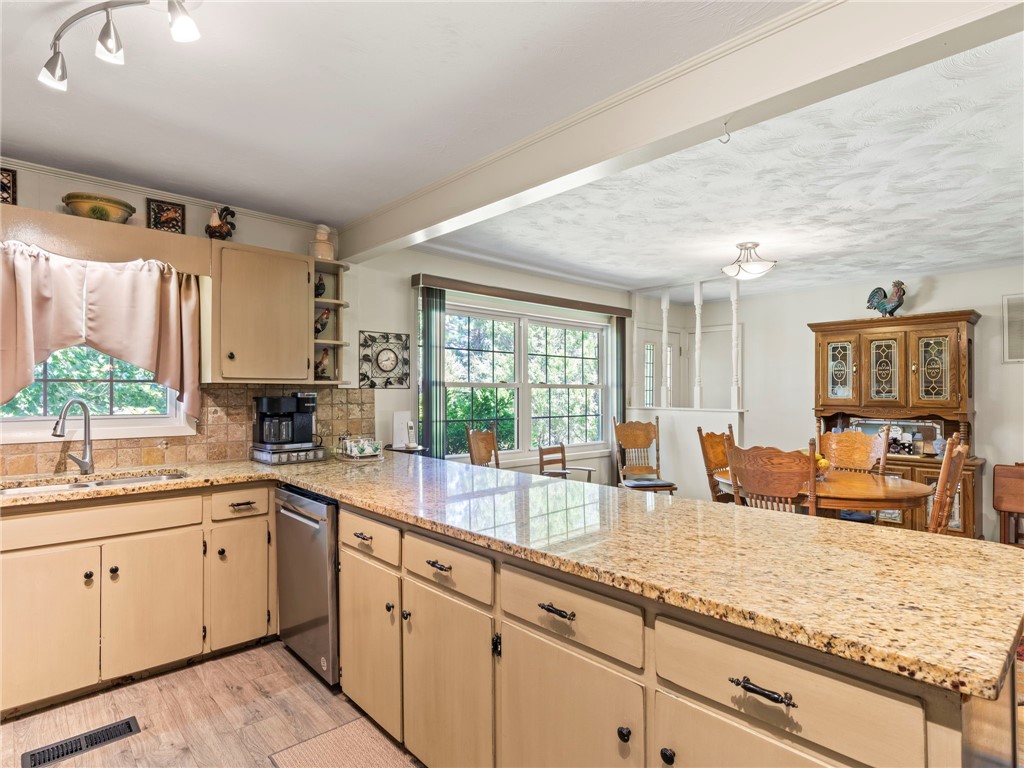 830 JACK JOHNSTON Road