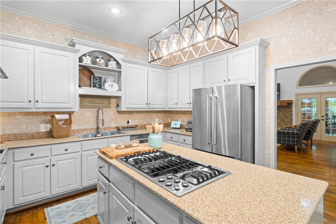 Auburn, Alabama 36830, United States, 4 Bedrooms Bedrooms, ,4 BathroomsBathrooms,Residential,Active,162816