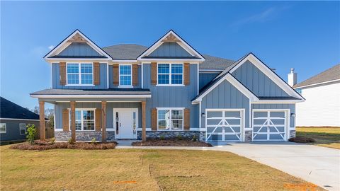 Photo of 2938 WYNDHAM VILLAGE Drive, Opelika, AL 36804 (MLS # 175906)