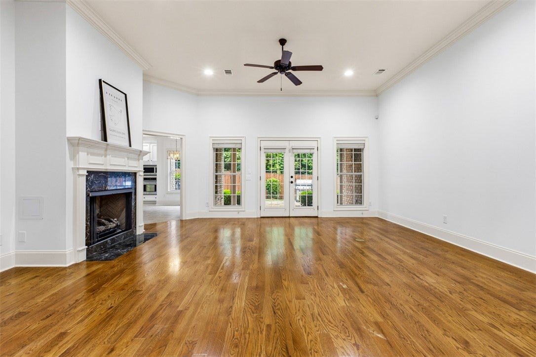 1097 WALDEN Lane