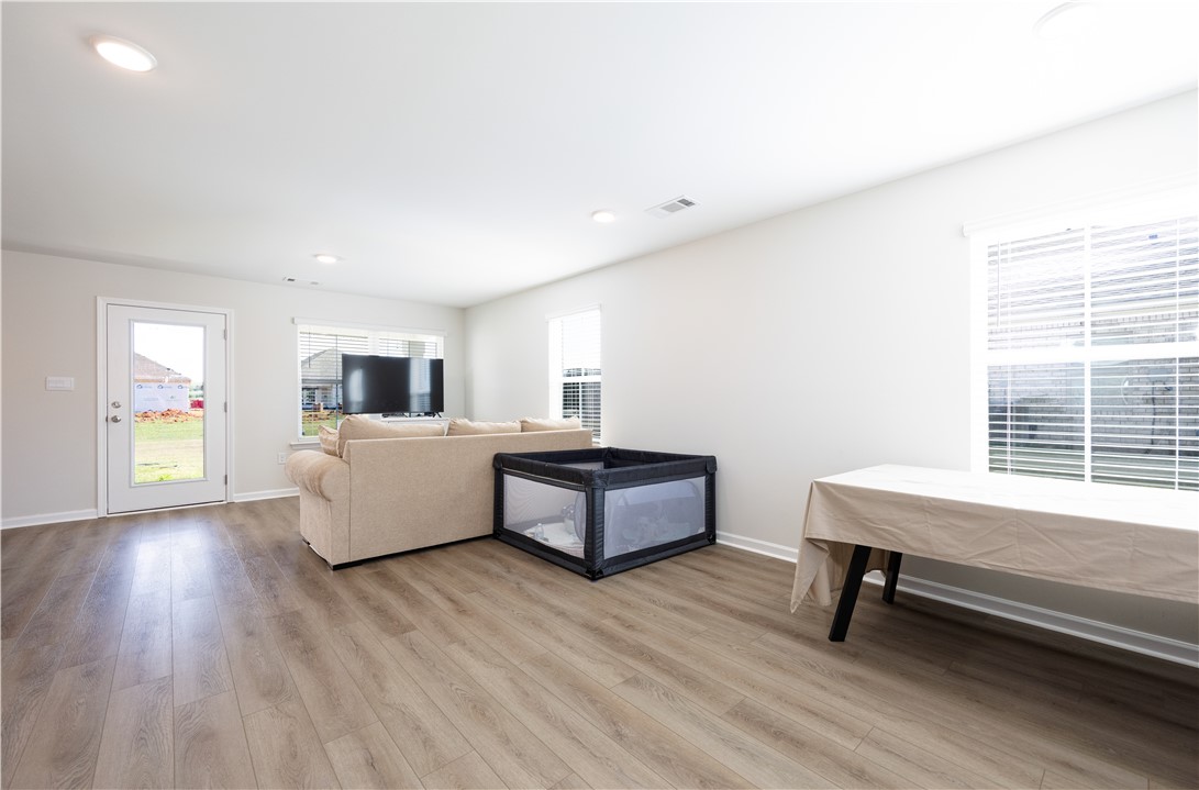 2058 SUPERIOR Drive