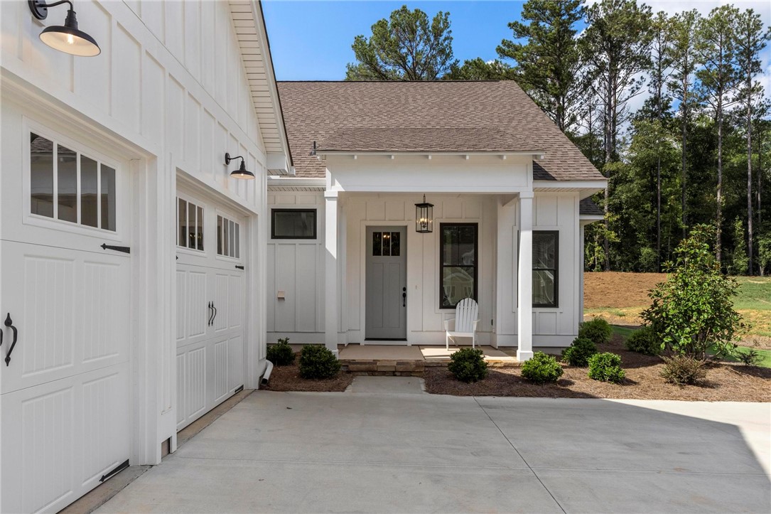 3458 GOLDEN EAGLE Lane