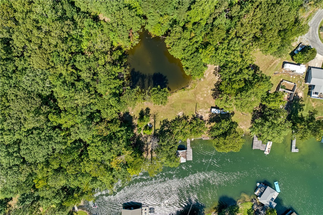 1 LAKEVIEW Drive