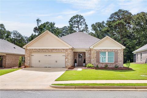 Photo of 974 GREAT BEAR Road, Opelika, AL 36804 (MLS # 181441)