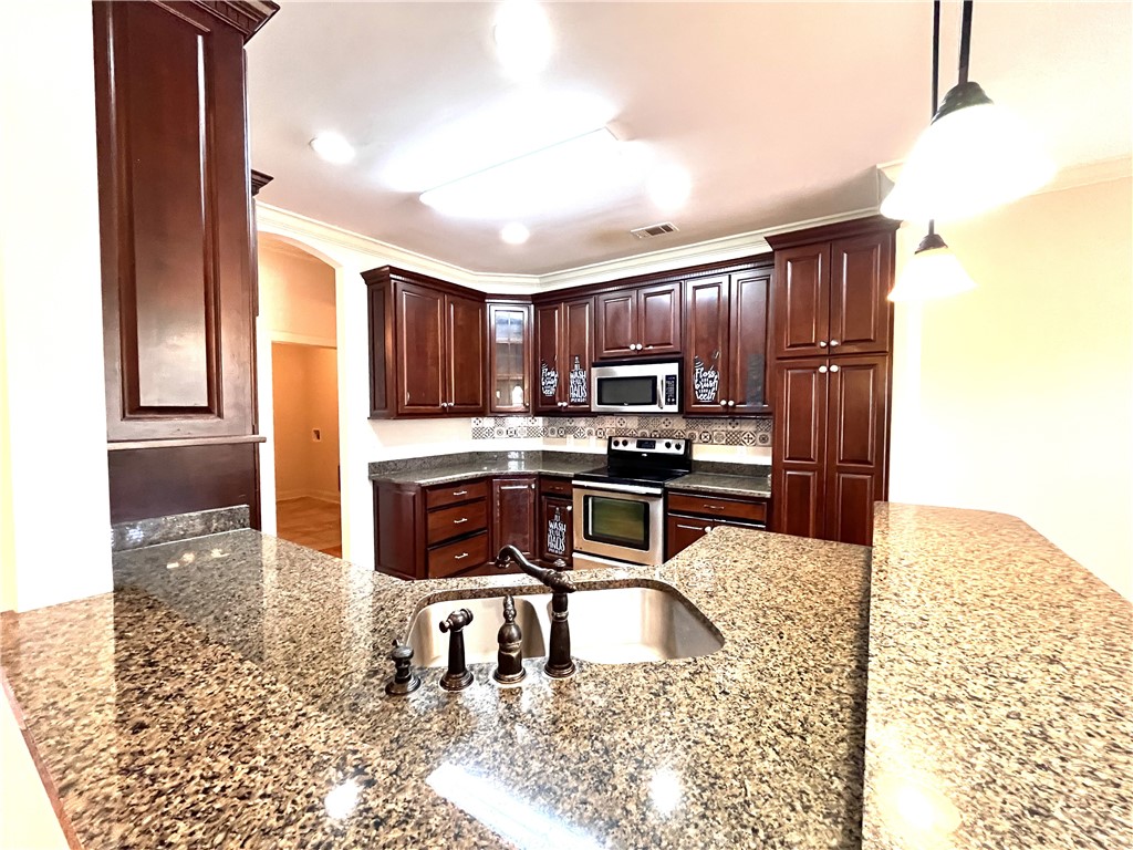 1807 PARSONS Circle